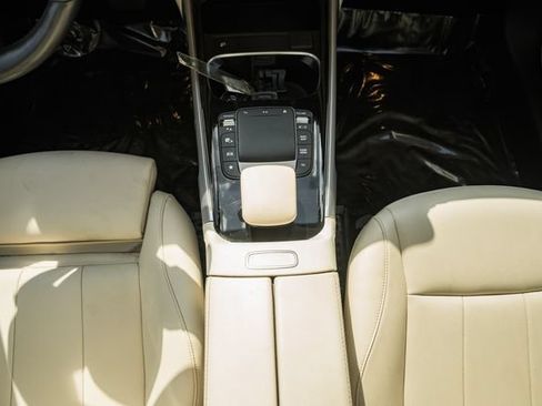 Certified 2022 Mercedes-Benz GLB 250 4MATIC image 26