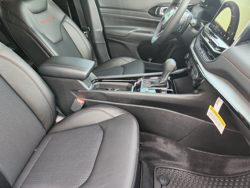 New 2026 Jeep Compass Trailhawk AWD/4WD image 11