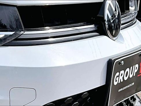 Used 2025 Volkswagen Jetta Sport image 28