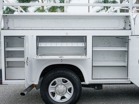 Used 2019 RAM 2500 Tradesman RWD image 11