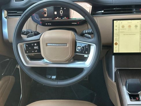 New 2026 Land Rover Range Rover Long Wheelbase SE AWD/4WD image 15