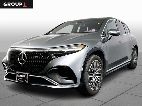 Used 2023 Mercedes-Benz EQS 580 4MATIC SUV image 1