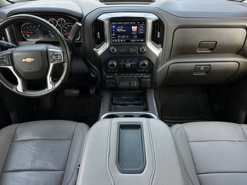 Used 2021 Chevrolet Silverado 2500 LTZ w/ LTZ Convenience Package image 13