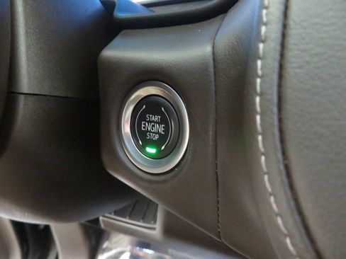 Used 2022 Chevrolet Tahoe LT AWD/4WD image 34