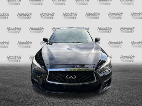 Used 2018 INFINITI Q50 Red Sport 400 w/ Sensory Package (Sport) AWD/4WD image 3