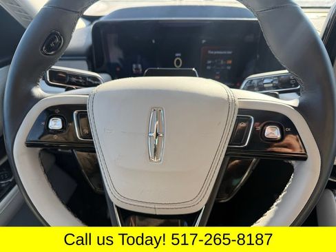 Used 2025 Lincoln Aviator Reserve w/ Equipment Group 201A AWD/4WD image 27