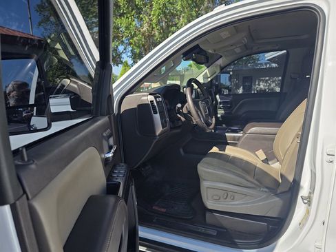 Used 2016 GMC Sierra 3500 Denali w/ Duramax Plus Package image 16