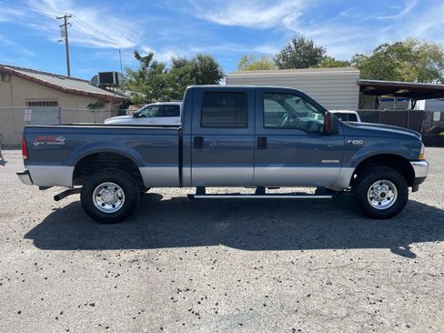 Used 2004 Ford F250 XLT AWD/4WD image 6
