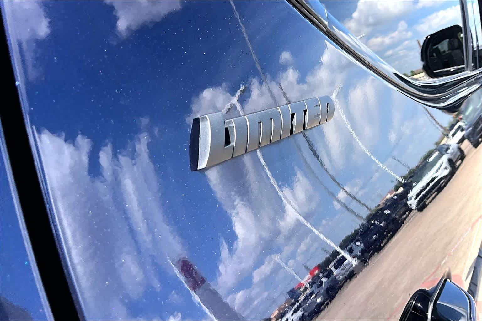 Certified 2026 Toyota Tundra Limited AWD/4WD image 10