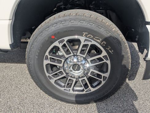 New 2026 Ford F350 Platinum w/ Platinum Plus Package image 11