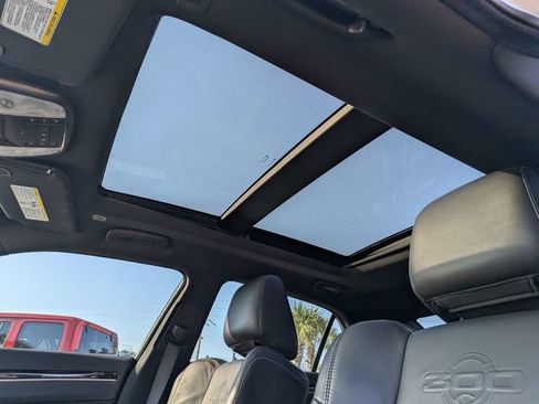Certified 2023 Chrysler 300 C RWD image 20