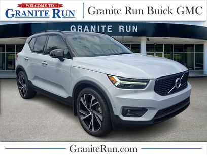 Used 2020 Volvo XC40 T5 R-Design w/ Protection Package