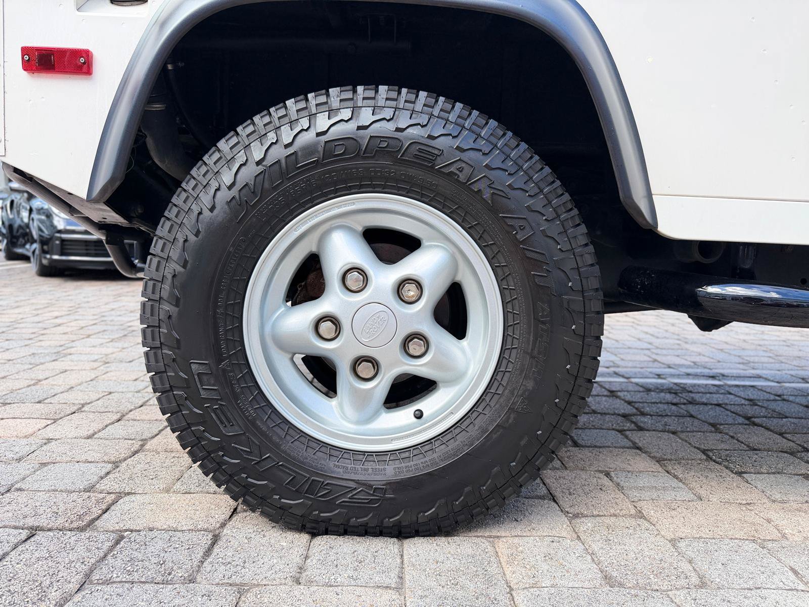 Used 1997 Land Rover Defender 90 AWD/4WD image 33