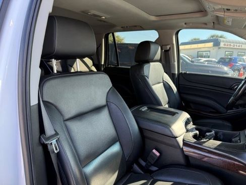 Used 2019 GMC Yukon SLT image 12