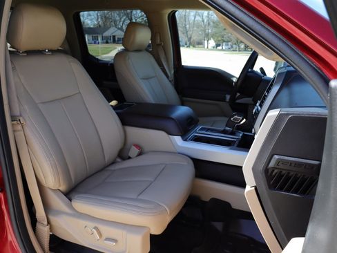 Used 2018 Ford F150 Lariat w/ Equipment Group 502A Luxury image 34