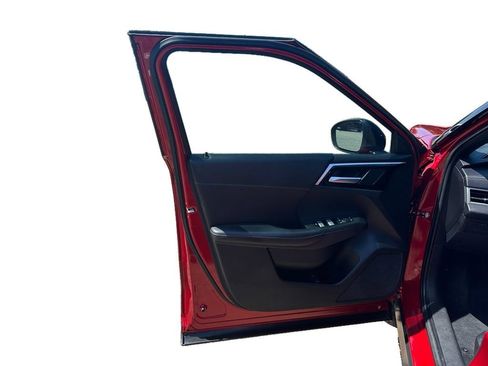 Used 2023 Mitsubishi Outlander SE Black Edition AWD/4WD image 6