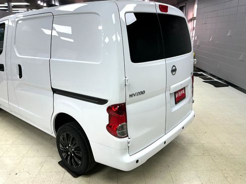 Used 2021 Nissan NV200 SV w/ Back Door Glass Package image 30