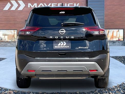 Used 2023 Nissan Rogue SV AWD/4WD image 6