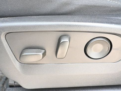 Used 2025 Chevrolet Silverado 1500 LT RWD image 11