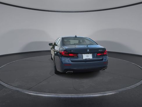 Used 2023 BMW 540i xDrive w/ Premium Package AWD/4WD image 7