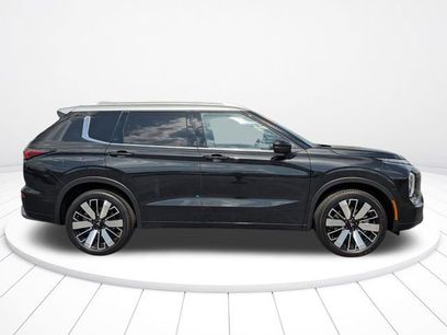 Used 2025 Mitsubishi Outlander AWD