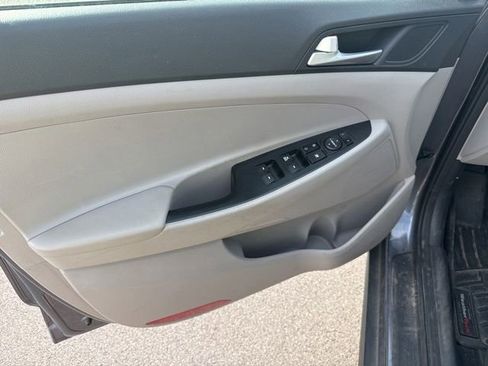 Used 2021 Hyundai Tucson SE w/ Cargo Package AWD/4WD image 14