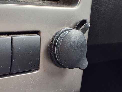 Used 2012 Jeep Liberty Sport w/ Popular Equipment Group AWD/4WD image 17
