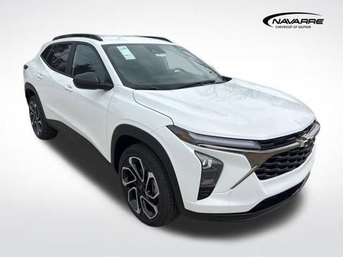 New 2026 Chevrolet Trax RS w/ Driver Confidence Package image 1