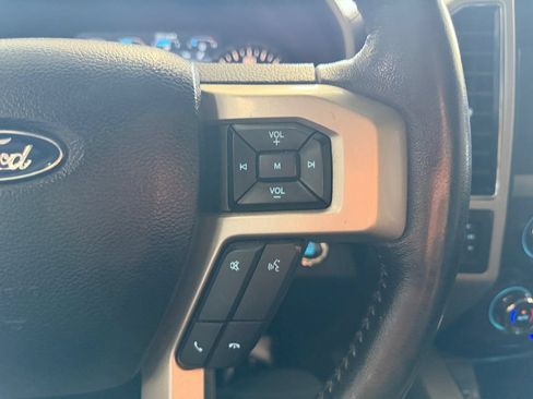 Used 2020 Ford F150 Lariat AWD/4WD image 21