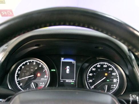 Used 2021 Toyota Camry SE FWD image 16