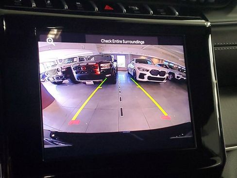 Used 2025 Jeep Grand Cherokee L Altitude image 27