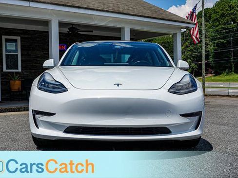 Used 2019 Tesla Model 3 Mid Range RWD image 8
