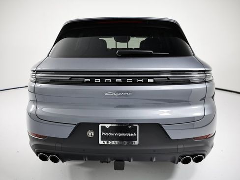 New 2026 Porsche Cayenne image 6