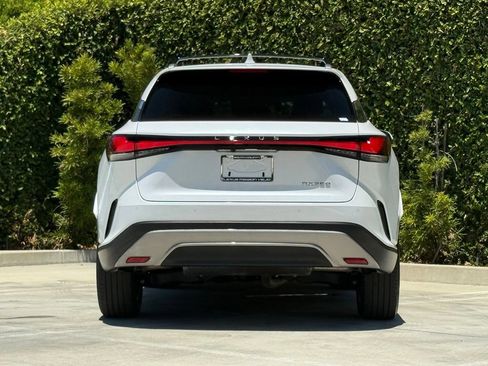 Certified 2024 Lexus RX 350 FWD w/ Technology Package image 13