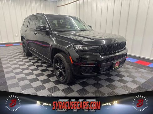 Used 2024 Jeep Grand Cherokee L Limited w/ Luxury Tech Group II AWD/4WD image 1