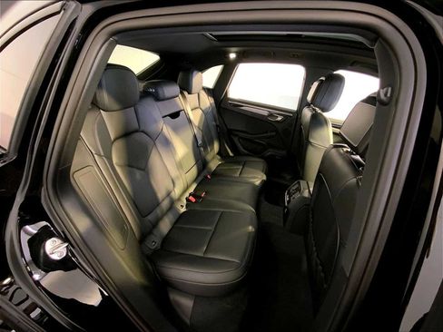 Certified 2026 Porsche Macan Turbo w/ Premium Package Plus AWD/4WD image 23