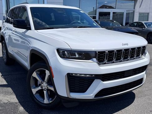 New 2026 Jeep Grand Cherokee Limited AWD/4WD image 1