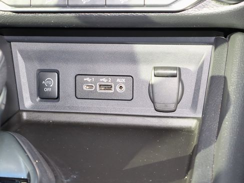 Used 2024 Nissan Sentra SV image 20