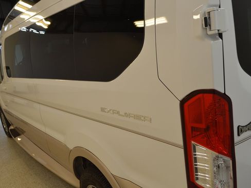 New 2026 Ford Transit 150 Low Roof w/ Exterior Upgrade Package RWD image 5