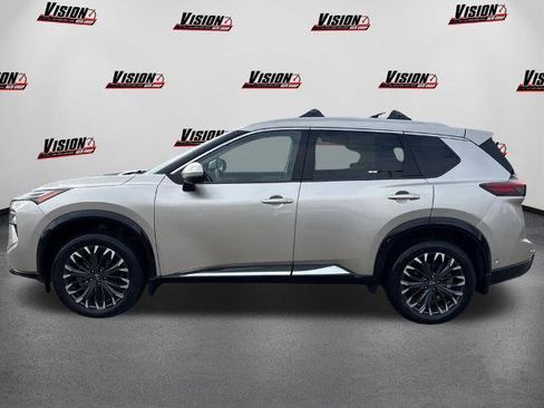 Certified 2025 Nissan Rogue Platinum AWD/4WD image 8