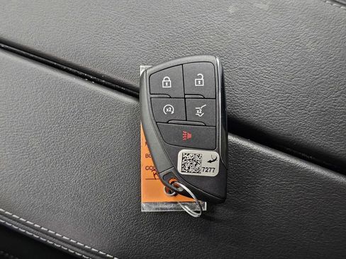 Used 2024 Buick Envision Preferred AWD/4WD image 39