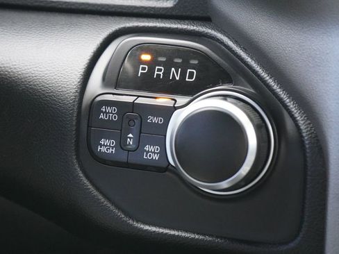 Used 2022 RAM 1500 Big Horn AWD/4WD image 24