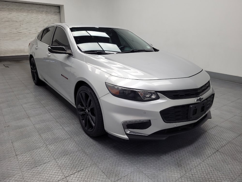 Used 2018 Chevrolet Malibu LT w/ Driver Confidence Package FWD image 13