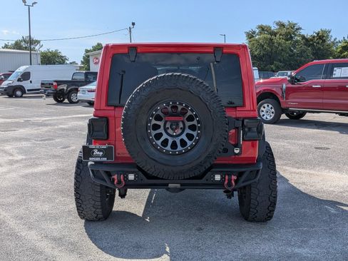 Used 2022 Jeep Wrangler Unlimited Sport AWD/4WD image 7