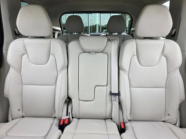 Used 2023 Volvo XC90 T8 Ultimate w/ Protection Package Premier AWD/4WD image 13