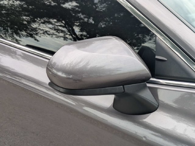 Used 2021 Toyota Camry SE FWD image 11