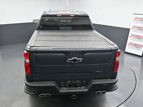 Used 2022 Chevrolet Silverado 1500 LT Trail Boss w/ LT Trail Boss Premium Package image 16