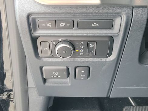 Used 2022 Ford F150 Lariat AWD/4WD image 23