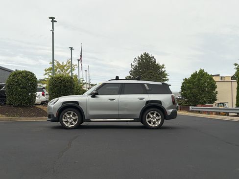 Certified 2025 MINI Cooper Countryman S AWD/4WD image 14