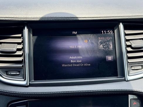 Used 2021 INFINITI QX50 Luxe w/ Appearance Package AWD/4WD image 20